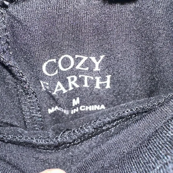 Cozy Earth Women's Bamboo Stretch-Knit Short Sleeve Pajama Set - Picture 4 of 7